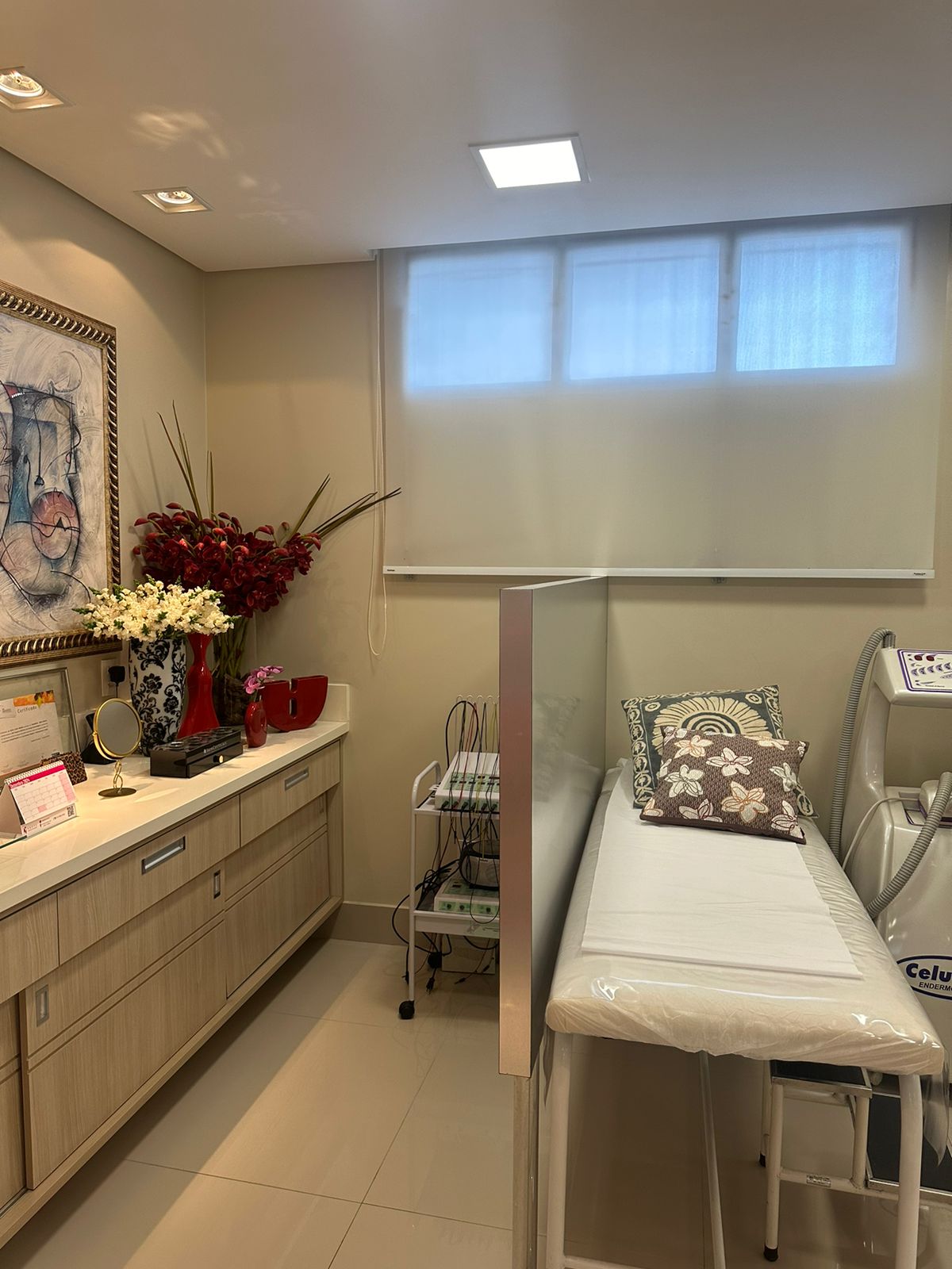 WhatsApp Image 2024-12-09 at 17.47.38 (1)